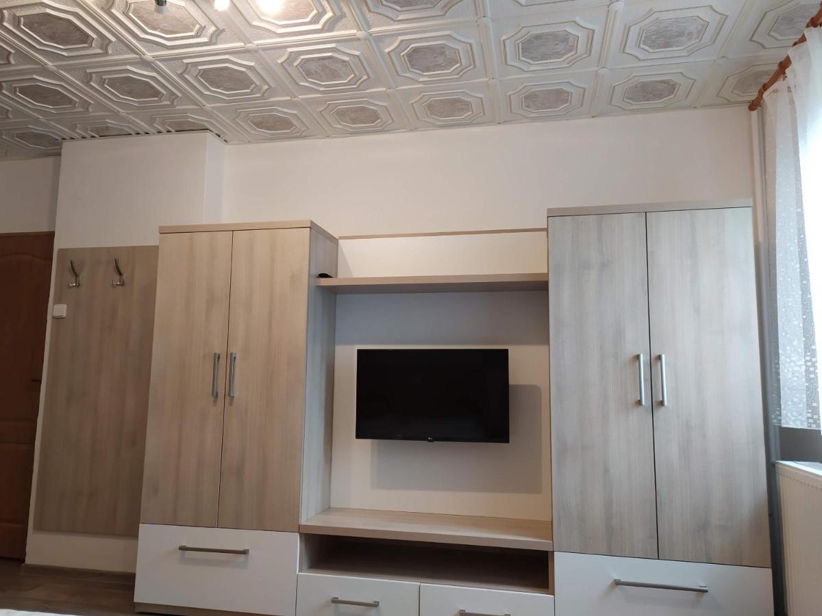 Apartmany Okoun Velké Losiny エクステリア 写真