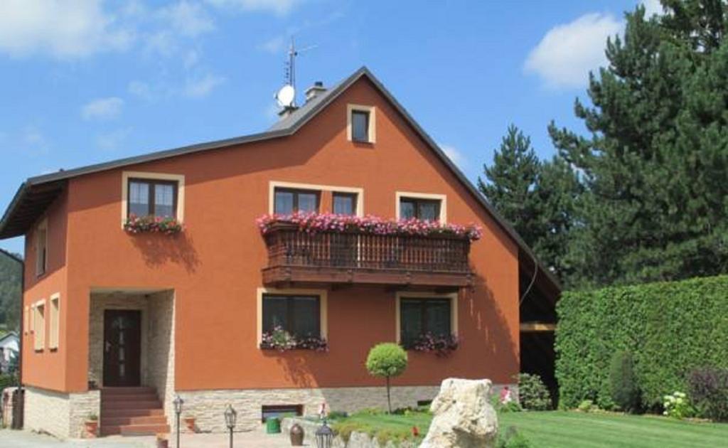 Apartmany Okoun Velké Losiny エクステリア 写真
